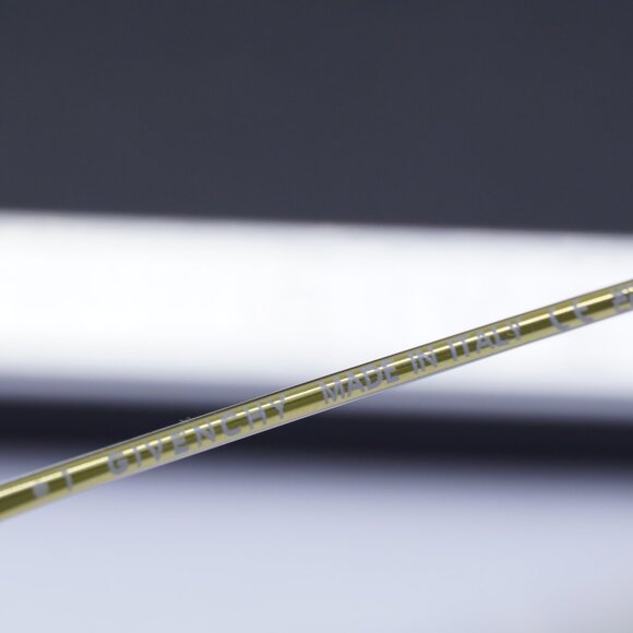 Givenchy GV40066U 39C Geometric Sunglasses - Yellow Gradient/Smoke Mirror - Picture 6 of 10